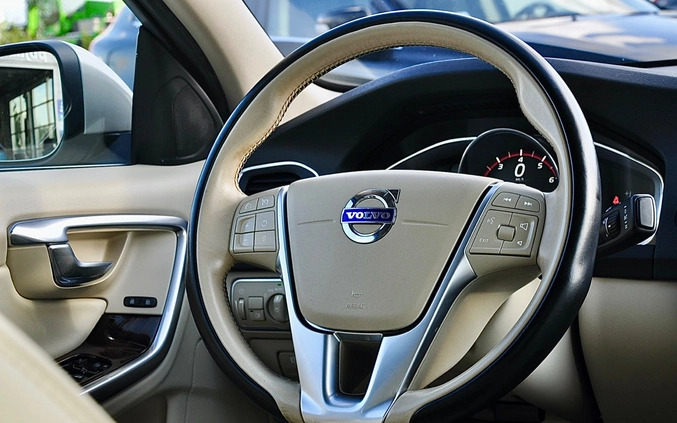 Volvo S60 cena 63000 przebieg: 138000, rok produkcji 2017 z Zamość małe 277